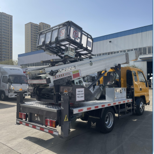 江铃顺达排半32米云梯车