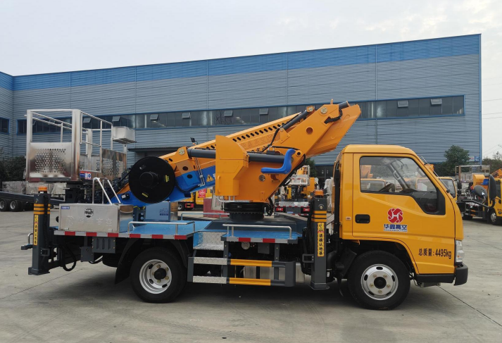 江铃顺达28米蓝牌直臂高空作业车